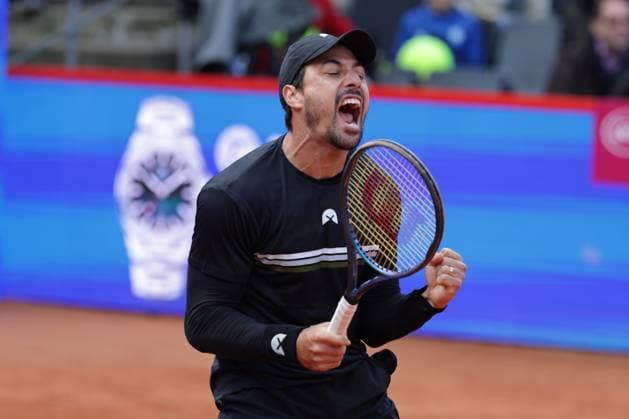 GER, Hamburg, xFSx , ATP, Tennis Herren 500 , Herren Tennistunier Bitpanda Hamburg Open 2025, Halbfinale ,Herren Doppel , 23.05.2025 Fernando Romboli (BRA) feiert mit Andres Molteni (ARG) den Sieg gegen Harri Heliovaara (FIN) und Henry Patten (GBR) Copyright: HMBxMedia FernandoxSoares