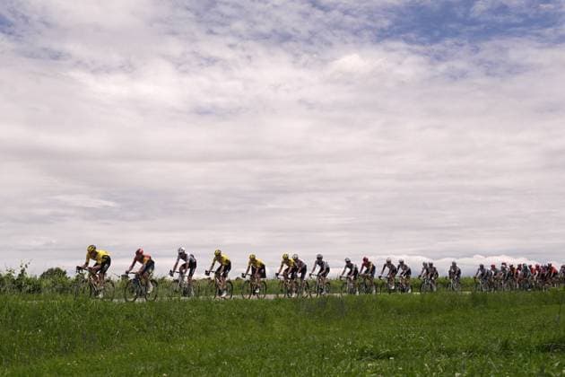 The pack rides during the stage 13 of the Giro d™Italia from Rovigo to Vicenza, Italy - Friday, May 23, 2025. - cycling.  Copyright: xMarcoxAlpozzi LaPressex