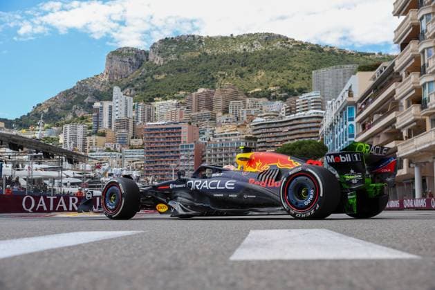 Yuki Tsunoda(Oracle Red Bull Racing) in der Chicane, 1. Freies Training, Grosser Preis von Monaco, Motorsport, Herren, Formel 1, 23.05.2025 Monte Carlo Monaco MCO