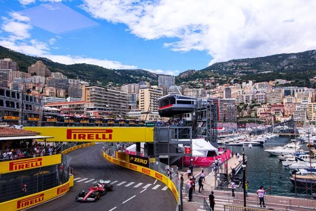 Lewis Hamilton of Great Britain and Scuderia Ferrari , Practice, F1 Monaco Grand Prix, am 23. May 2025 in Monte-Carlo, Monaco. (Foto von Diogo Cardoso DeFodi Images) Lewis Hamilton of Great Britain and Scuderia Ferrari , Practice, F1 Monaco Grand Prix, Monaco on May 23, 2025 in Monte-Carlo, Monaco. (Photo by Diogo Cardoso DeFodi Images)