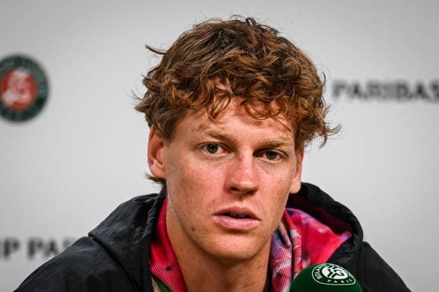 May 23, 2025, Paris, France, France: Jannik SINNER of Italy during the Roland-Garros 2025, French Open 2025, Grand Slam tennis tournament at Roland-Garros Stadium on May 23, 2025 in Paris, France. Paris France - ZUMAm308 20250523_zsp_m308_016 Copyright: xMatthieuxMirvillex