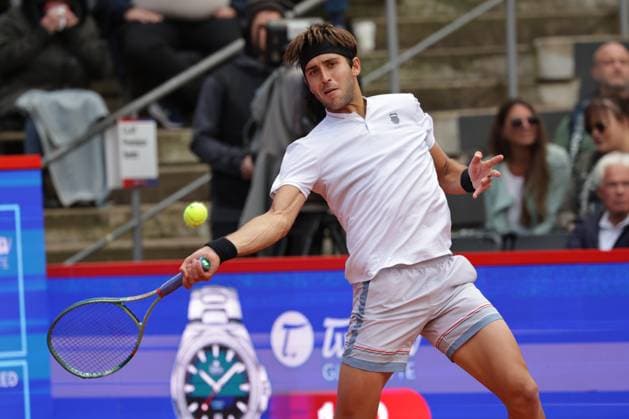 GER, Hamburg, xFSx , ATP, Tennis Herren 500 , Herren Tennistunier Bitpanda Hamburg Open 2025, Halbfinale ,Herren Doppel , 23.05.2025 Tomas Martin Etcheverry (ARG) spielt einen Vorhand Copyright: HMBxMedia FernandoxSoares
