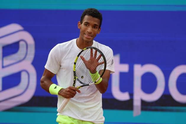GER, Hamburg, xFSx , ATP, Tennis Herren 500 , Herren Tennistunier Bitpanda Hamburg Open 2025, Halbfinale ,Herren Einzel , 23.05.2025 Felix Auger-Aliassime (CAN) enttaeuscht, enttaeusch schauend, dissapointed, traurig, frustriert, frust, gefrustet Copyright: HMBxMedia FernandoxSoares
