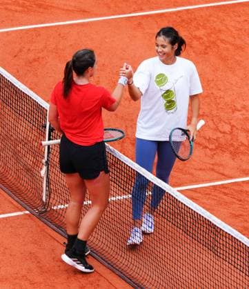 Jodie Burrage after practice with Emma Raducanu French Open Tennis, Saturday Previews, Qualifying and Practice, Tennis, Roland Garros, Paris, France - 24 May 2025 EDITORIAL USE ONLY No use with unauthorised audio, video, data, fixture lists, club league logos or live services. Online in-match use limited to 120 images, no video emulation. No use in betting, games or single club league player publications. Copyright: xJavierxGarcia Shutterstockx 15314612t