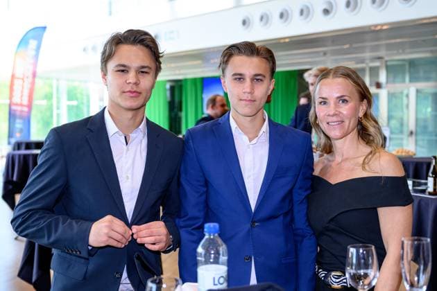 250524 Herman Liv, Harry Liv and Anna Liv, Family of late Swedish goaltender Stefan Liv, after the IIHF Contributors™ Award Ceremony on May 24, 2025 in Stockholm. Photo: Simon Hastegard BILDBYRAN kod SH SH0625 ishockey Ice hockey, Eishockey presskonferens press conference, PK, Pressekonferenz bbeng Copyright: SIMONxHASTEGARD BB250524SH024
