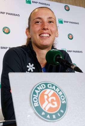 Belgian Elise Mertens pictured during a press conference, PK, Pressekonferenz of Mertens at the Roland Garros French Open tennis tournament, in Paris, France, Saturday 24 May 2025. The Roland Garros Grand Slam takes place from 24 May to 8 June 2025. BENOITxDOPPAGNE  x125071092x