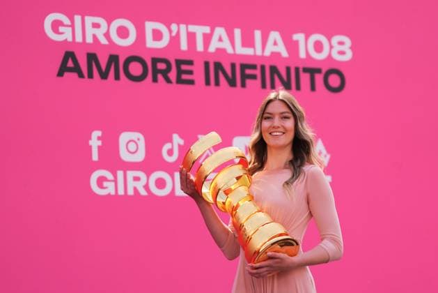 The trophy during the stage 14 of the Giro d™Italia from Treviso to Nova Gorica Gorizia, Italy - Saturday, May 24, 2025. - cycling.  Copyright: xFabioxFerrari LaPressex