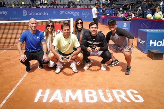 GER, Hamburg, xFSx , ATP, Tennis Herren 500 , Herren Tennistunier Bitpanda Hamburg Open 2025, Finale ,Herren Doppel , 24.05.2025 Andres Molteni (ARG) und Fernando Romboli (BRA) mit Familie und Freunde Copyright: HMBxMedia FernandoxSoares