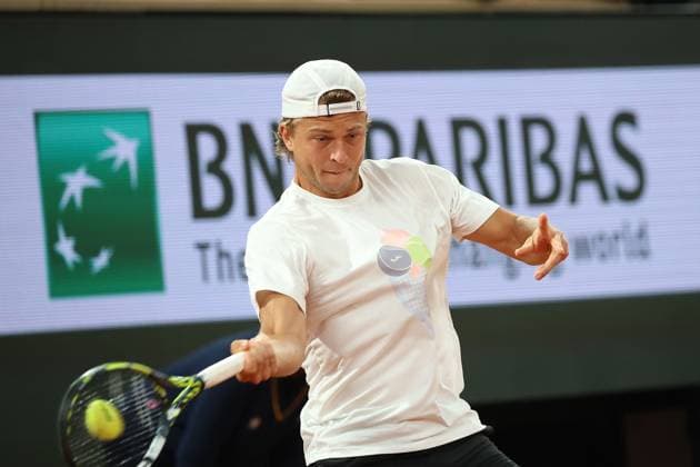 ROLAND GARROS 2025 Thierry Larret MAXPPP - PARIS (75) 24 05 2025 Thierry Larret Maxppp. Tennis. Roland Garros 2025. Internationaux de France de tennis. Stade Roland Garros, Paris (75). Le 24 mai 2025. Journee Yannick Noah. Stefanos TSITSIPAS vs Alexandre MULLER Tennis. Roland Garros 2025. French Open tennis tournament. Roland Garros Stadium, Paris (75) PARIS (75) STADE ROLAND GARROS PARIS ILE DE FRANCE FRANCE  Copyright: xMAXPPPxThierryxLarretx TLR202505242346 TLR202505242346