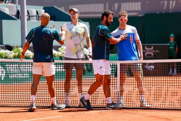 Fabien Reboul (FRA), Joran Vliegen (BEL) Sadio Doumbia (FRA) und Ariel Behar (URU) , Schweiz, Tennis, Gonet Geneva Open ATP, Tennis Herren 250), Final Doppel,2025, Ariel Behar (URU) Joran Vliegen (BEL) vs. Sadio Doumbia (FRA) Fabien Reboul (FRA), 24.05.2025, Parc des Eaux-Vives, Genf, Schweiz Genf Parc des Eaux-Vives Genf Schweiz Copyright: xGrantxHubbsx