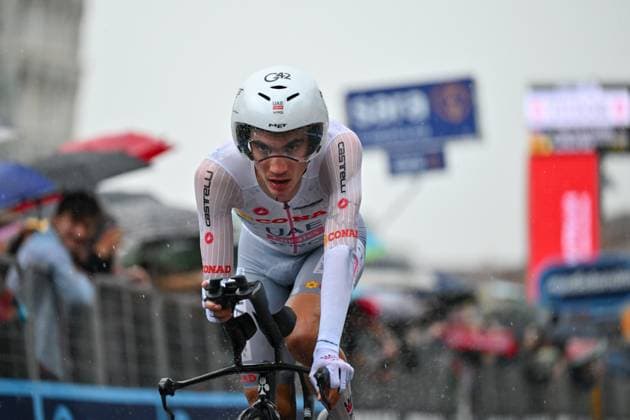 UAE Team Emirates XRG s Spanish rider Juan Ayuso finishes the 10th stage during Stage 10 - Lucca-Pisa, Giro d Italia race in Pisa, Italy, May 20 2025  Copyright: xLisaxGuglielmi IPAxSportx xipa-agency.netx xx IPA_58175918 IPA_Agency_IPA58175918