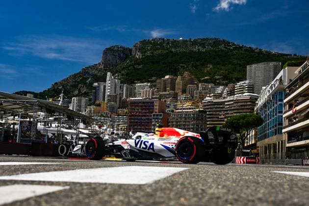 F1 Grand Prix of Monaco - Qualifying Liam Lawson of the Team Visa Cash App Racing Bulls Formula One Team, Honda RBPT, participates in a practice session during the FIA Formula One World Championship, WM, Weltmeisterschaft F1 Monaco Grand Prix 2025 in Monte Carlo, Monaco, on May 24, 2025. Monte Carlo Monaco  Copyright: xLucaxBarsalix originalFilename:barsali-notitle250524_npENp.jpg