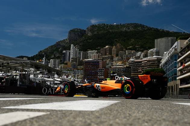 F1 Grand Prix of Monaco - Qualifying Lando Norris of the McLaren Formula 1 Team drives the McLaren Mercedes MCL39 during a practice session at the FIA Formula One World Championship, WM, Weltmeisterschaft F1 Monaco Grand Prix in Monte Carlo, Monaco, on May 24, 2025. Monte Carlo Monaco  Copyright: xLucaxBarsalix originalFilename:barsali-notitle250524_npEQC.jpg