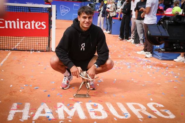 GER, Hamburg, xFSx , ATP, Tennis Herren 500 , Herren Tennistunier Bitpanda Hamburg Open 2025, Finale Herren Einzel , 24.05.2025 Flavio Cobolli (ITA) Sieger der Bitpanda Hamburg Open Copyright: HMBxMedia FernandoxSoares