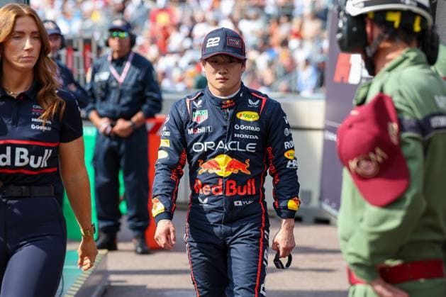 Yuki Tsunoda(Oracle Red Bull Racing) kommt aus der Boxengasse, Qualifying, Grosser Preis von Monaco, Motorsport, Herren, Formel 1, 24.05.2025 Monte Carlo Monaco MCO
