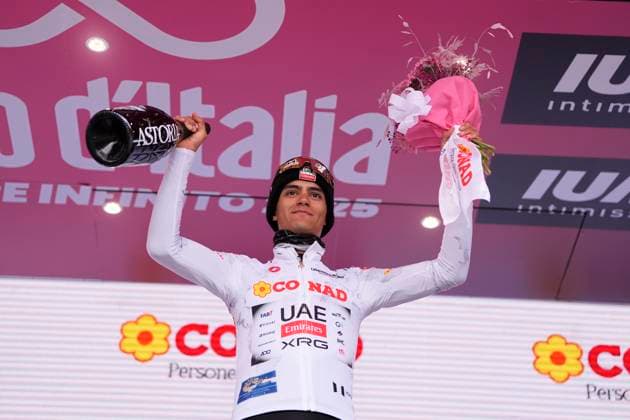 Del Toro Romero Isaac of Uae Team Emirates Xrg, white jersey, during the stage 14 of the Giro d™Italia from Treviso to Nova Gorica Gorizia, Slovenia - Saturday, May 24, 2025. - cycling.  Copyright: xFabioxFerrari LaPressex