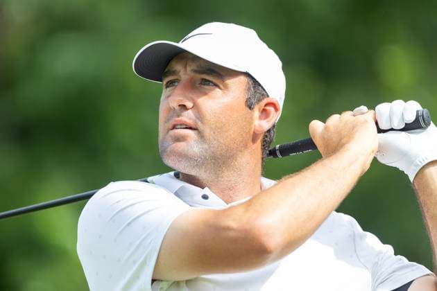 May 24, 2025, Fort Worth, Tx, USA: FORT WORTH, TX - MAY 24, 2025 - Scottie Scheffler plays the third round of the 2025 Charles Schwab Challenge PGA, Golf Herren at Colonial Country Club in Fort Worth, Texas. Fort Worth USA - ZUMAsc5_ 20250524_zaf_sc5_003 Copyright: xErichxSchlegelx