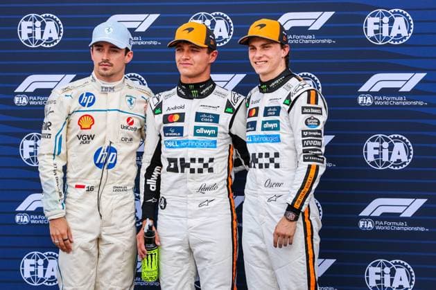 Lando Norris of Great Britain and McLaren, Charles Leclerc of Monaco and Scuderia Ferrari and Oscar Piastri of Australia and McLaren , Qualifying, F1 Monaco Grand Prix, am 24. May 2025 in Monte-Carlo, Monaco. (Foto von Diogo Cardoso DeFodi Images) Lando Norris of Great Britain and McLaren, Charles Leclerc of Monaco and Scuderia Ferrari and Oscar Piastri of Australia and McLaren , Qualifying, F1 Monaco Grand Prix, Monaco on May 24, 2025 in Monte-Carlo, Monaco. (Photo by Diogo Cardoso DeFodi Images)