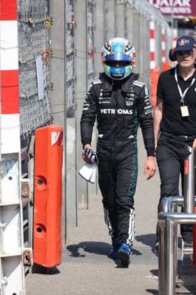 Formel 1 Grand Prix Monaco 2025 24.05.2025, Circuit de Monaco, Monte Carlo, Formel 1 Grand Prix Monaco 2025 ,im Bild Nach seinem Ausfall geht Andrea Kimi Antonelli (ITA), Mercedes-AMG Petronas Formula One Team zurück zum Fahrerlager.