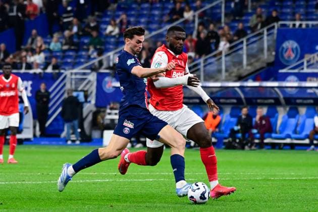 FOOTBALL : PSG vs Reims - Finale Coupe de France - 24 05 2025 Fabian Ruiz ( 8 - PSG ) and Cedric Kipre ( 21 - Reims ) during the French Cup Final match between Paris Saint Germain and Stade de Reims at Stade de France on May 24 , 2025 in Saint Denis, France. ( Photo by Dante Badano PsnewZ ) - Saint DenisFrance  Copyright: xx