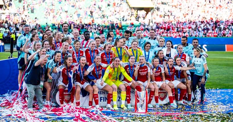 May 24, 2025, Lisbon, Lisbon, Portugal: Players from the Arsenal team celebrate winning the Women s Champions League Final between Arsenal v Barcelona at Alvalade stadium,may 24, 2025 Lisbon Portugal - ZUMAr200 20250524_zsp_r200_075 Copyright: xNunoxReisinhox