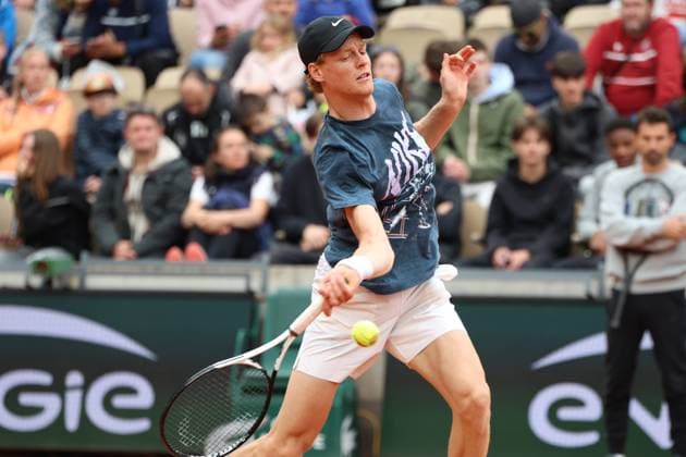 Roland Garros 2025 Grigor Dimitrow during training before Roland Garros 2025 tennis tournament in Paris France on 24 May 2025. Paris France  Copyright: xFotoxOlimpikx originalFilename:jastrzebowski-rolandga250524_npUps.jpg