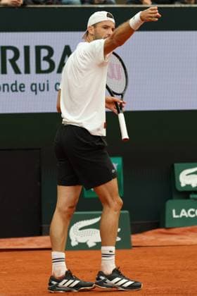 Roland Garros 2025 Grigor Dimitrow during training before Roland Garros 2025 tennis tournament in Paris France on 24 May 2025. Paris France  Copyright: xFotoxOlimpikx originalFilename:jastrzebowski-rolandga250524_npyob.jpg