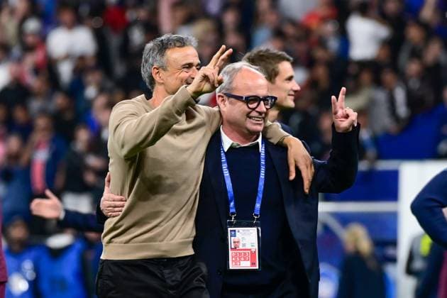 FOOTBALL : PSG vs Reims - Finale Coupe de France - 24 05 2025 Luis Enrique Martinez ( coach PSG ) and Luis Campos ( sports director PSG ) celebrate following the French Cup Final match between Paris Saint Germain and Stade de Reims at Stade de France on May 24 , 2025 in Saint Denis, France. ( Photo by Dante Badano PsnewZ ) - Saint DenisFrance  Copyright: xx