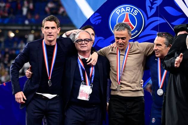 FOOTBALL : PSG vs Reims - Finale Coupe de France - 24 05 2025 Luis Campos ( sports director PSG ) and Luis Enrique Martinez ( coach PSG ) celebrate following the French Cup Final match between Paris Saint Germain and Stade de Reims at Stade de France on May 24 , 2025 in Saint Denis, France. ( Photo by Dante Badano PsnewZ ) - Saint DenisFrance  Copyright: xx