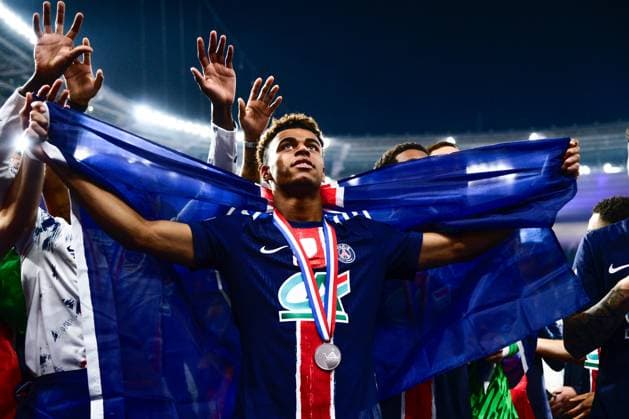 FOOTBALL : PSG vs Reims - Finale Coupe de France - 24 05 2025 Desire Doue ( 14 - PSG ) celebrates following the French Cup Final match between Paris Saint Germain and Stade de Reims at Stade de France on May 24 , 2025 in Saint Denis, France. ( Photo by Dante Badano PsnewZ ) - Saint DenisFrance  Copyright: xx