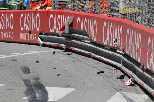 24.05.2025, Circuit de Monaco, Monte Carlo, Formel 1 Grand Prix Monaco 2025 ,im Bild Unfall von Lewis Hamilton (GBR), Scuderia Ferrari HP (Photo by Hasan Bratic DeFodi Images)