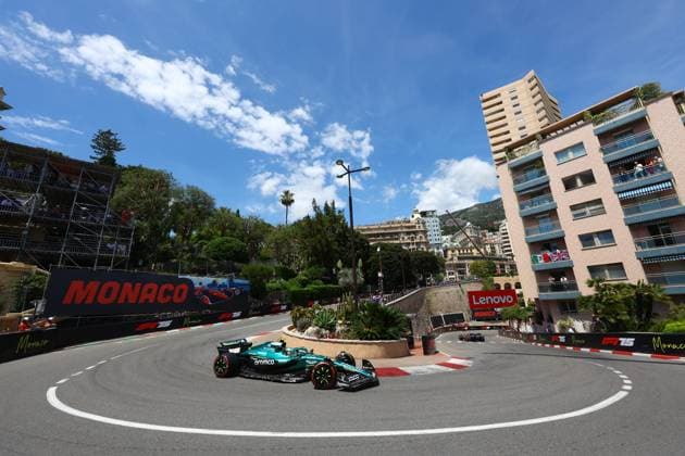 23.05.2025, xrarjax, Motorsport FIA Formel 1, Großer Preis von Monaco 2025 v.l. Fernando Alonso (Aston Martin) Startnummer 14 (FIA REGULATIONS PROHIBIT ANY USE OF PHOTOGRAPHS as IMAGE SEQUENCES and or QUASI-VIDEO) Monte Carlo