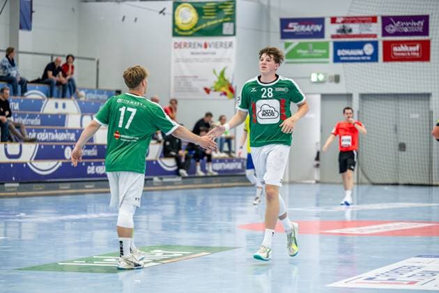 Jugendbundesliga A-Jugend männlich (Qualifikation); HSG Dutenhofen Münchholzhausen - HC Empor Rostock, 24.05.25 Julius Gümbel (HSG Dutenhofen Münchholzhausen, 28), Elias Misch (HSG Dutenhofen Münchholzhausen, 17) Jugendbundesliga A-Jugend männlich (Qualifikation); HSG Dutenhofen Münchholzhausen - HC Empor Rostock: Hüttenberg, 24.05.25