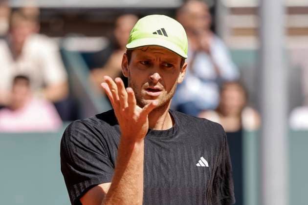 Hubert Hurkacz (POL) , Schweiz, Tennis, Gonet Geneva Open ATP, Tennis Herren 250), Final Doppel,2025, Ariel Behar (URU) Joran Vliegen (BEL) vs. Sadio Doumbia (FRA) Fabien Reboul (FRA), 24.05.2025, Parc des Eaux-Vives, Genf, Schweiz Genf Parc des Eaux-Vives Genf Schweiz Copyright: xGrantxHubbsx