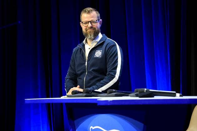 DEU, DFL, 2. FBL, Hertha BSC, Mitgliederversammlung, 25.05.2025, Messe Berlin, Berlin, DEU, DFL, 2. FBL, Hertha BSC, Mitgliederversammlung, im Bild Praesident Fabian Drescher (Hertha BSC Berlin) DFL - regulations prohibit any use of Photographs as image sequences and or quasi-video