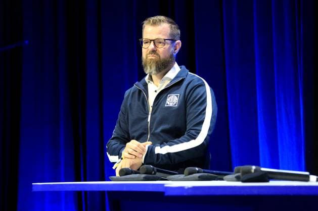 DEU, DFL, 2. FBL, Hertha BSC, Mitgliederversammlung, 25.05.2025, Messe Berlin, Berlin, DEU, DFL, 2. FBL, Hertha BSC, Mitgliederversammlung, im Bild Praesident Fabian Drescher (Hertha BSC Berlin) DFL - regulations prohibit any use of Photographs as image sequences and or quasi-video