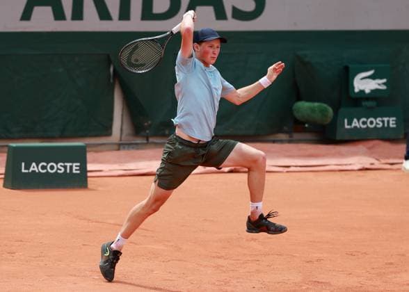 Elmer Moller (DEN) Tennis - French Open 2025 - Roland Garros - Paris - - France - 25 May 2025. Copyright: xJuergenxHasenkopfx