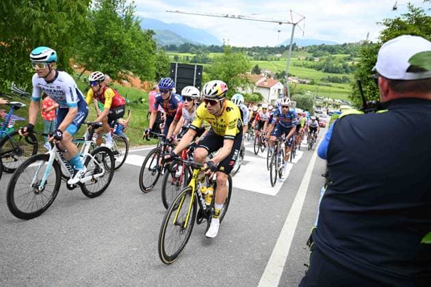 25-05-2025 Giro D italia; Tappa 15 Fiume Veneto - Asiago; 2025, Visma - Lease A Bike; Van Aert, Wout; Ca Del Poggio; 