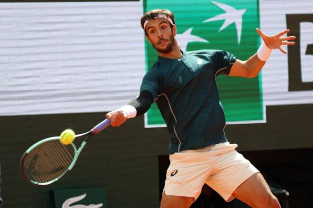 ROLAND GARROS 2025 Thierry Larret MAXPPP - PARIS (75) 25 05 2025 Thierry Larret Maxppp. Tennis. Roland Garros 2025. Internationaux de France de tennis. Stade Roland Garros, Paris (75). Le 25 mai. Court Phillipe Chatrier : Lorenzo MUSETTI (ITA) vs Yannick HANFMANN (GER) - Tennis. Roland Garros 2025. French Open tennis tournament. Roland Garros Stadium, Paris (75) PARIS (75) STADE ROLAND GARROS PARIS ILE DE FRANCE FRANCE  Copyright: xMAXPPPxThierryxLarretx TLR202505256023 TLR202505256023