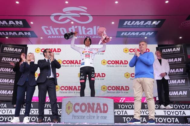 Isaac Del Toro (UAE Team Emirates XRG) with the White jersey during the stage 15 of the Giro d™Italia from Fiume Veneto to Asiago, Italy - Sunday, May 25, 2025. - cycling.  Copyright: xGianxMattiaxD Alberto LaPressex