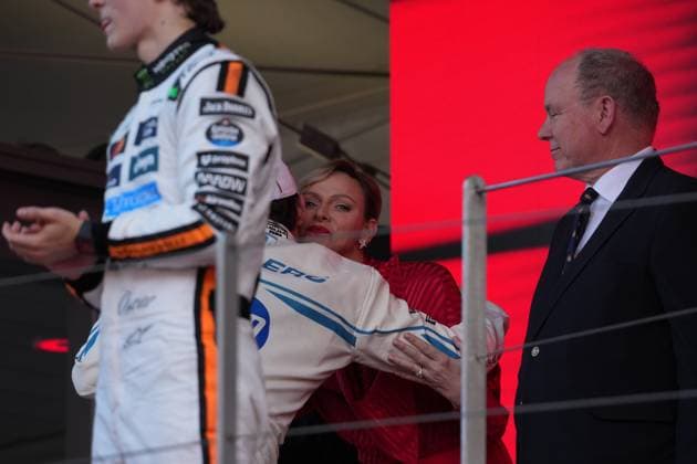 25.05.2025, Circuit de Monaco, Monte Carlo, Formel 1 Grand Prix Monaco 2025 ,im Bild Charlene Lynette Grimaldi, Fürstin von Monaco mit Ehemann Albert II., Fürst von Monaco. (Photo by Hasan Bratic DeFodi Images)