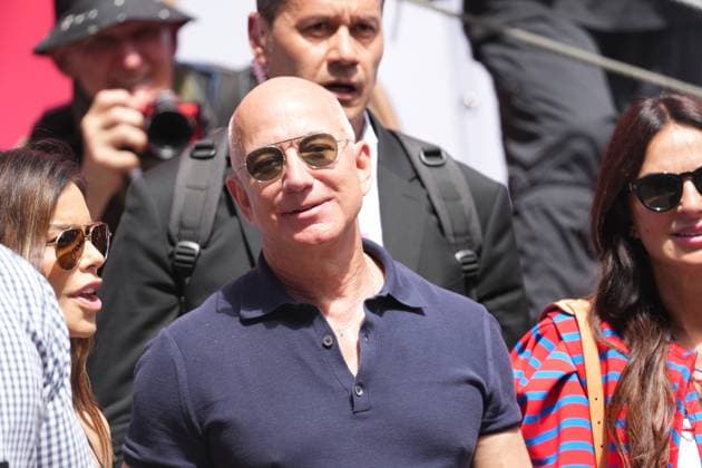 Formel 1 Grand Prix Monaco 2025 25.05.2025, Circuit de Monaco, Monte Carlo, Formel 1 Grand Prix Monaco 2025 ,im Bild Amazon Gründer Jeffrey Preston Jeff Bezos mit Partnerin Lauren Sanchez