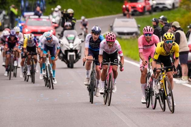 Yates Simon Philip of Team Visma Lease A Bike, Del Toro Romero Isaac of Uae Team Emirates Xrg, Carapaz Richard of Ef Education - Easypost, Gee Derek of Israel - Premier Tech during the stage 15 of the Giro dÕItalia from Fiume Veneto to Asiago, Italy and Slovenia- Sunday, May 25, 2025. - cycling.  Copyright: xFabioxFerrari LaPressex