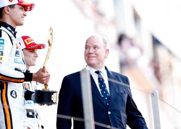 4 Lando Norris (GBR, McLaren F1 Team), Prince Albert II of Monaco,, F1 Grand Prix of Monaco at Circuit de Monaco on May 25, 2025 in Monte-Carlo, Monaco. (Photo by HOCH ZWEI) Monte-Carlo Monaco