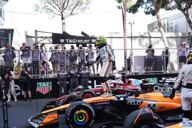 25.05.2025, Circuit de Monaco, Monte Carlo, Formel 1 Grand Prix Monaco 2025 ,im Bild Sieger Lando Norris (GBR), McLaren F1 Team, 3.Platz für Oscar Piastri (AUS) (Photo by Hasan Bratic DeFodi Images)