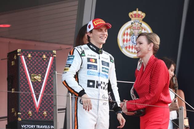 81 Oscar Piastri (AUS, McLaren F1 Team), Princess Charlene of Monaco, F1 Grand Prix of Monaco at Circuit de Monaco on May 25, 2025 in Monte-Carlo, Monaco. (Photo by HOCH ZWEI) Monte-Carlo Monaco