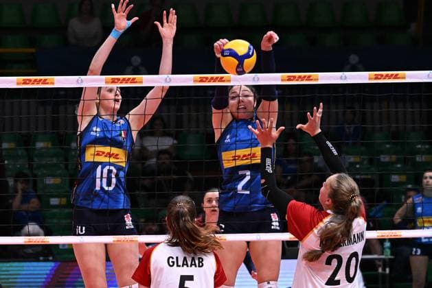 Block of Alice De Gradi ( Italy ) during the match Italy vs Germany at Pala Panini Modena 25may2025 , AIA AeQuilibrium Cup Women Elite.  Copyright: xDuilioxDellaxLibera IPAxSportx xipa-agency.netx xx IPA_58240353 IPA_Agency_IPA58240353