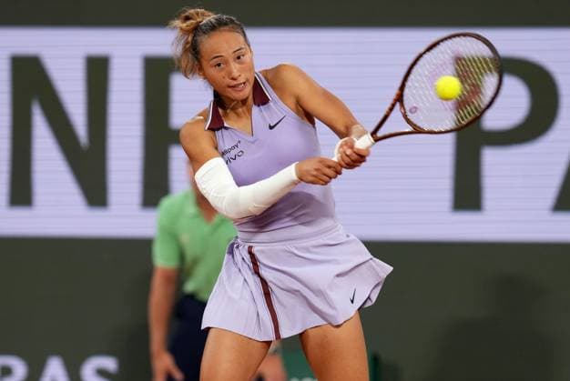 TENNIS - French Open 2025 PARIS,FRANCE,25.MAY.25 - TENNIS - ATP, Tennis Herren World Tour, French Open, Roland Garros, Grand Slam. Image shows Qinwen Zheng (CHN).  GEPAxpictures xMichaelxRiedler