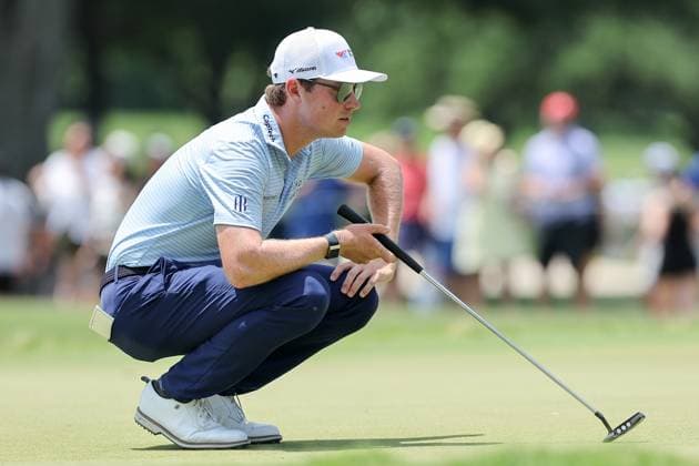 May 25, 2025: Ben Griffin sizes up his putt on the 2nd hole during the final round of the Charles Schwab Challenge golf tournament at Colonial Country Club in Fort Worth, TX. Cal Media Fort Worth United States of America - ZUMAc04_ 20250525_zma_c04_009 Copyright: xGrayxSiegelx
