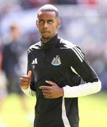 Football - 2024 2025 Premier League - Newcastle United vs Everton - St James™ Park - Sunday 25th May 2025 Alexander Isak of Newcastle United is seen during the is seen during the warm up up 